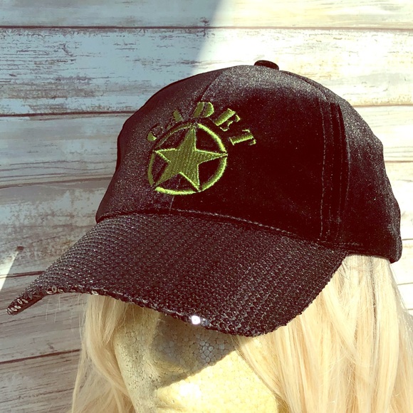 💛 4/$15 Last 1❣️ Sequin brim velvet cadet cap - Picture 3 of 8